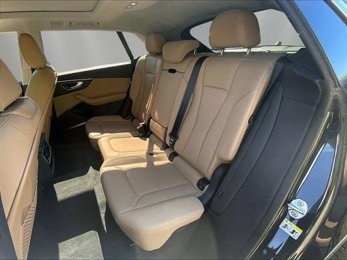 Used 2023 Audi Q8 Premium Plus w/ Premium Plus Package AWD/4WD image 21