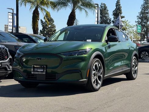 New 2026 Ford Mustang Mach-E Select RWD image 5