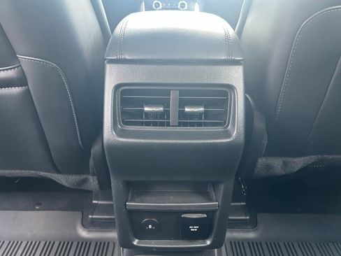 Used 2024 Ford Edge SEL w/ Convenience Package AWD/4WD image 25