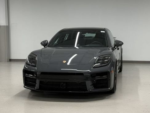 Certified 2025 Porsche Panamera GTS AWD/4WD image 1