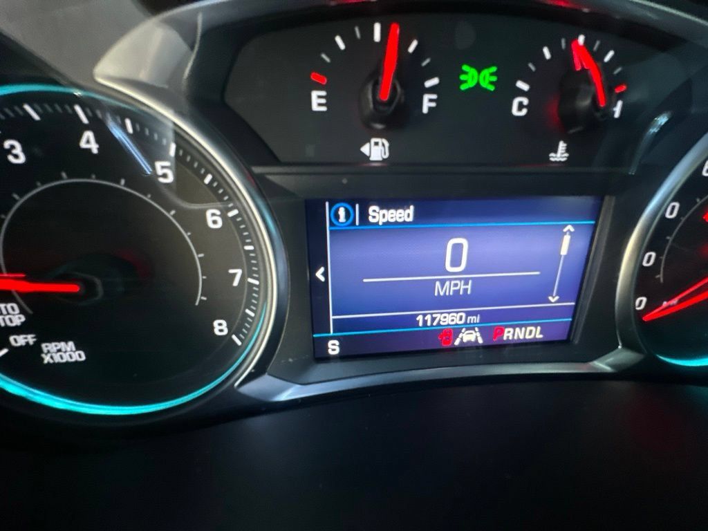 Used 2022 Chevrolet Equinox LT FWD image 25