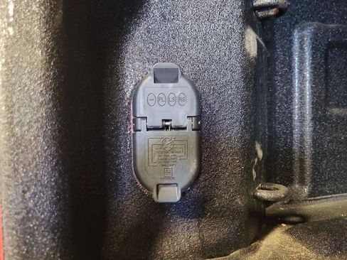 Used 2024 Chevrolet Silverado 2500 LTZ w/ LTZ Plus Package image 30