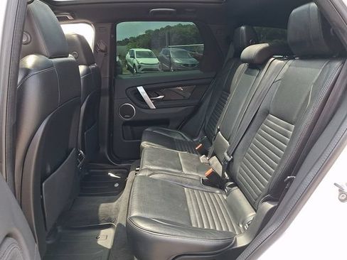 Used 2020 Land Rover Discovery Sport SE AWD/4WD image 17