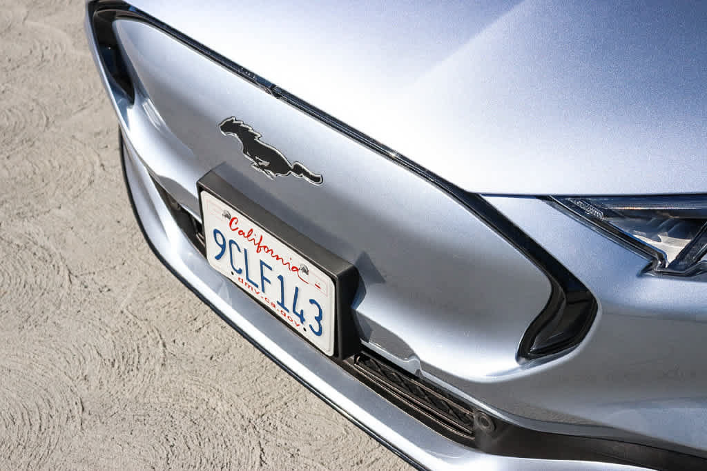 Used 2022 Ford Mustang Mach-E Premium RWD image 8
