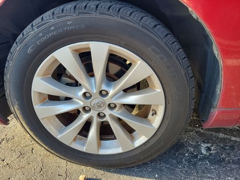 Used 2013 Toyota Venza LE image 7