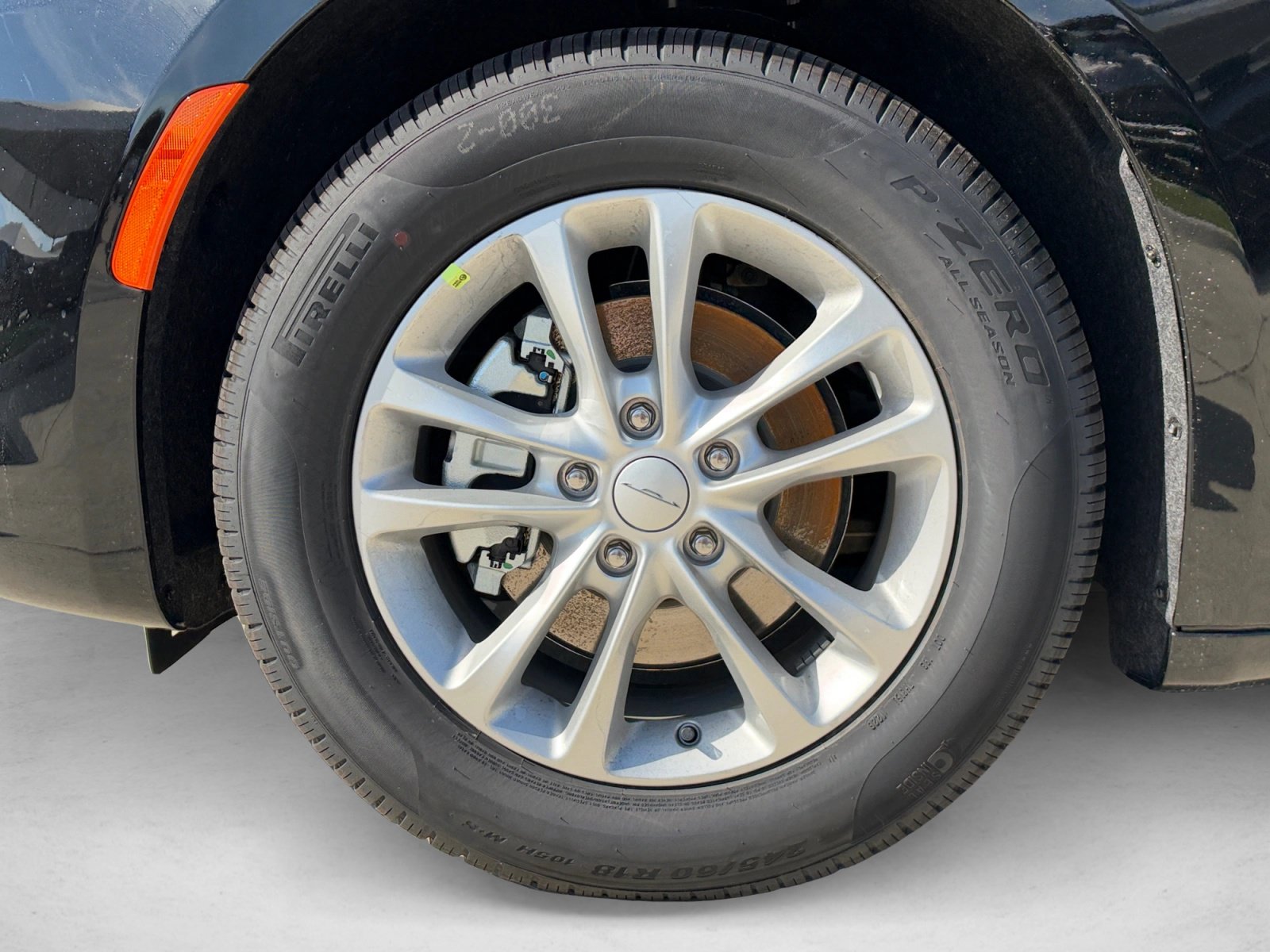 New 2027 Chrysler Pacifica Select FWD image 9