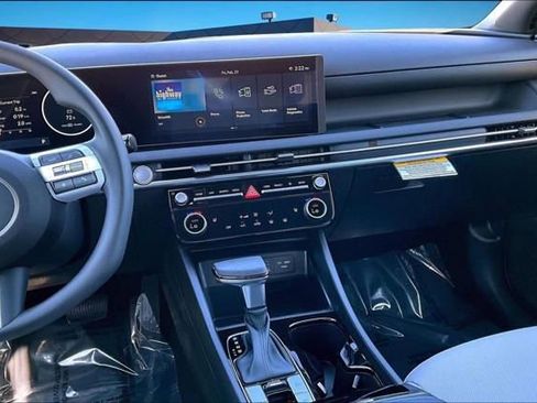 New 2026 Hyundai Santa Cruz SEL FWD image 7