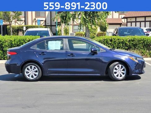 Used 2021 Toyota Corolla LE image 4