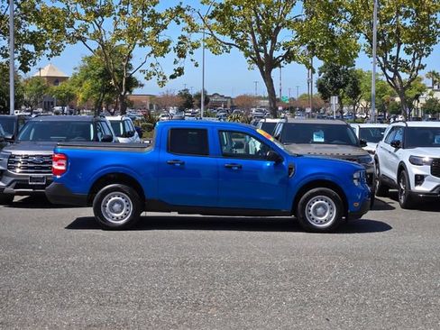 Certified 2025 Ford Maverick XL FWD image 7