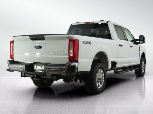 Used 2024 Ford F250 XLT AWD/4WD image 5