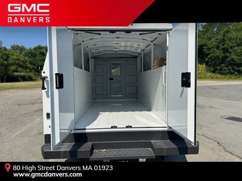 New 2025 GMC Savana 3500 w/ Power Convenience Package image 7