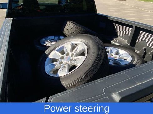 Used 2024 GMC Sierra 1500 SLE image 26