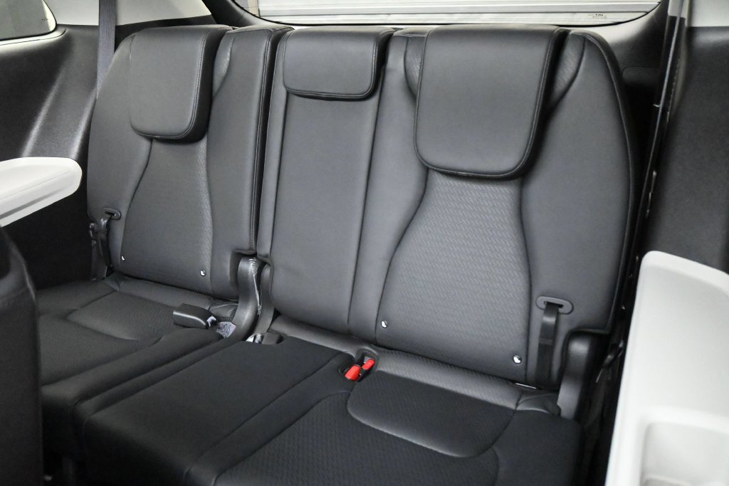 Used 2024 Kia Carnival SX Prestige FWD image 18