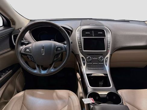 Used 2018 Lincoln MKX Reserve AWD/4WD image 21