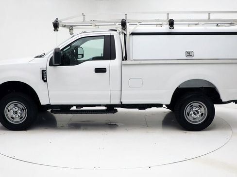 Used 2021 Ford F250 XL w/ Power Equipment Group AWD/4WD image 6
