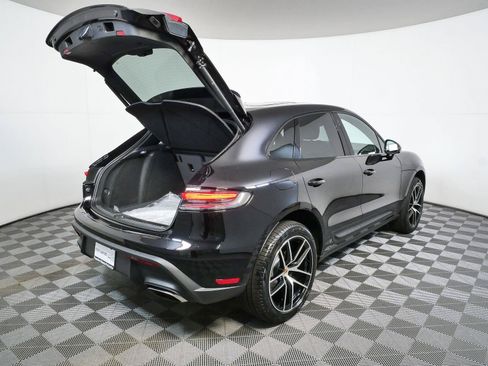 New 2026 Porsche Macan Turbo AWD/4WD image 31