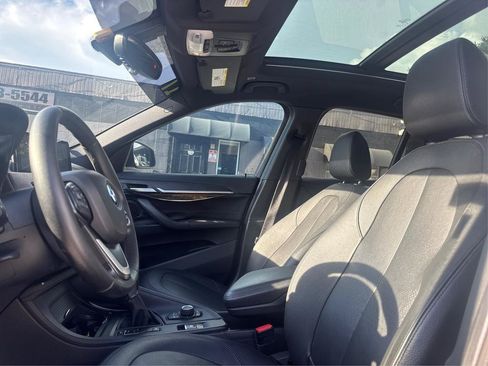 Used 2017 BMW X1 xDrive28i AWD/4WD image 9