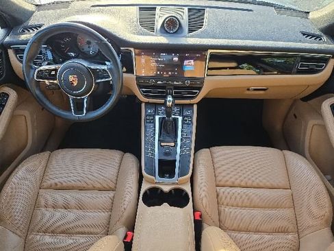 Used 2020 Porsche Macan S AWD/4WD image 11