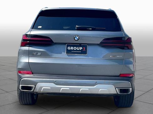 Used 2024 BMW X5 xDrive40i w/ Parking Assistance Package AWD/4WD image 4