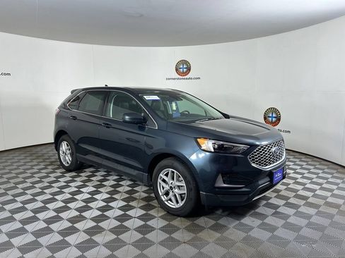 Used 2024 Ford Edge SEL AWD/4WD image 15