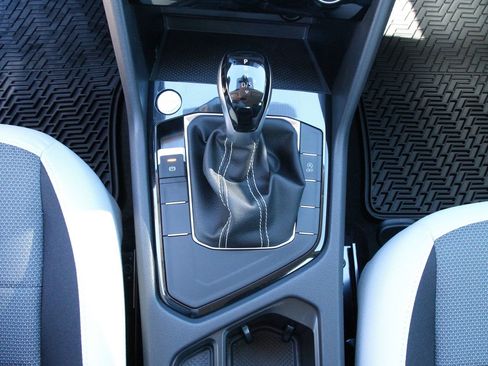 New 2026 Volkswagen Taos S image 19