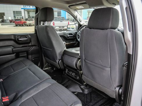 Used 2019 Chevrolet Silverado 1500 LT w/ Texas Edition image 20