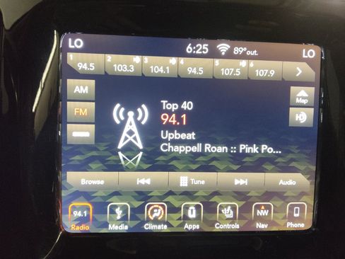Used 2019 Jeep Compass Limited AWD/4WD image 25