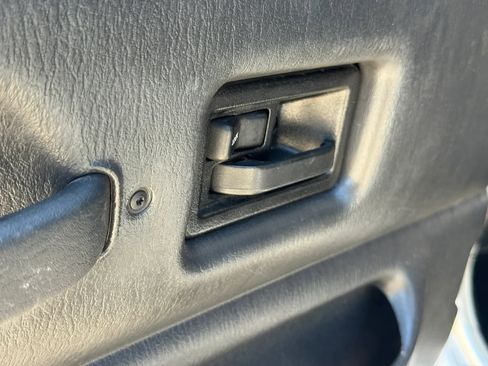 Used 2003 Jeep Wrangler SE AWD/4WD image 10