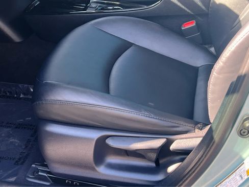 Used 2022 Toyota Prius XLE w/ Advanced Technology Package image 27