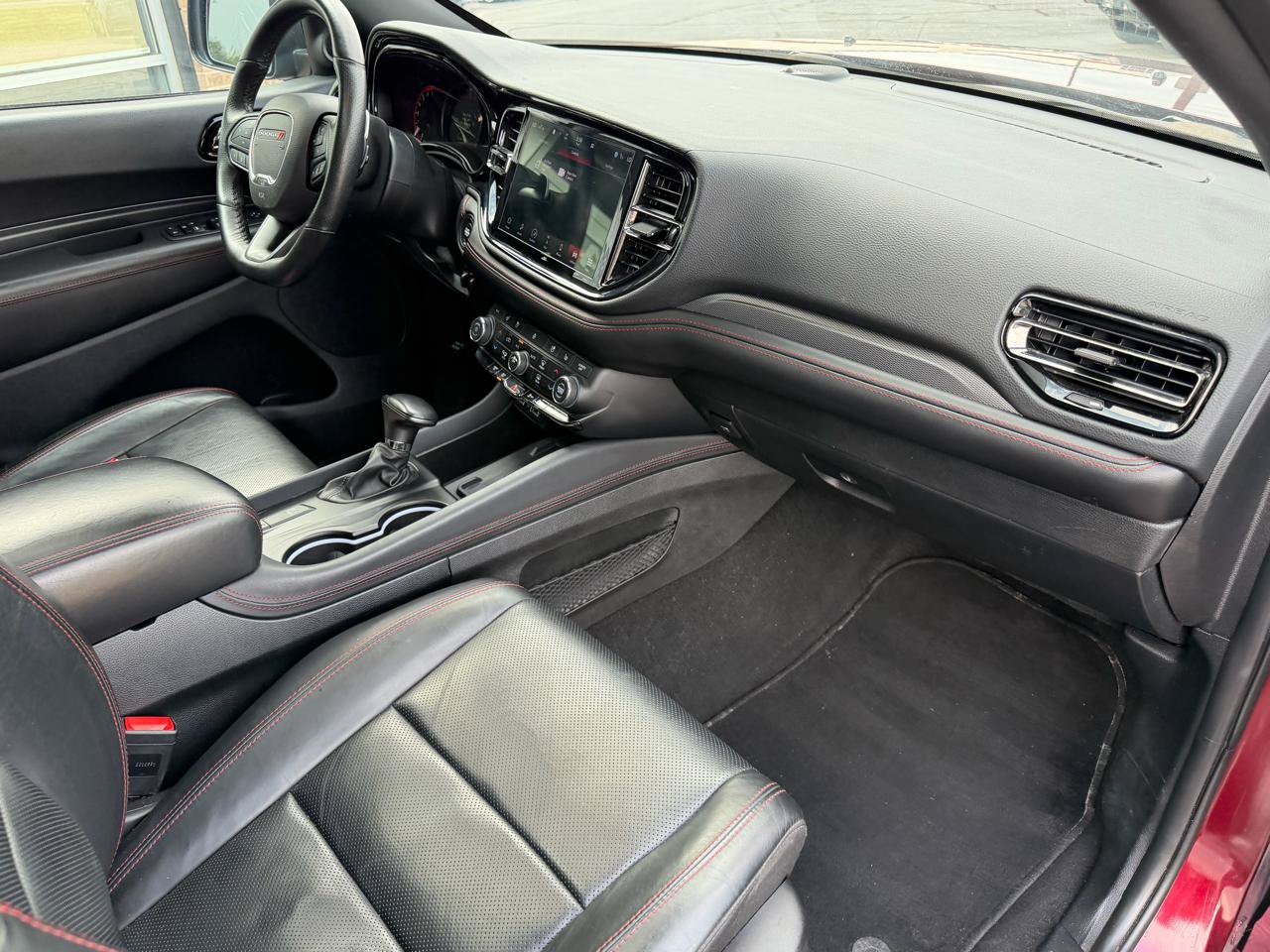 Used 2025 Dodge Durango R/T w/ Blacktop Package AWD/4WD image 32