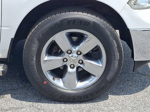 Used 2017 RAM 1500 Big Horn AWD/4WD image 8