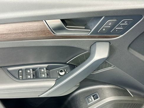 Certified 2023 Audi Q5 2.0T Premium Plus w/ Premium Plus Package AWD/4WD image 22
