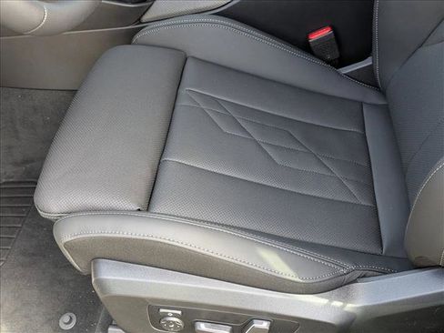 New 2026 BMW X3 xDrive30 w/ Premium Package image 4