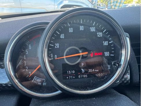 Used 2018 MINI Cooper S w/ Premium Package FWD image 6