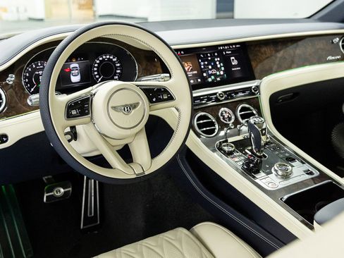 New 2026 Bentley Continental GTC image 31
