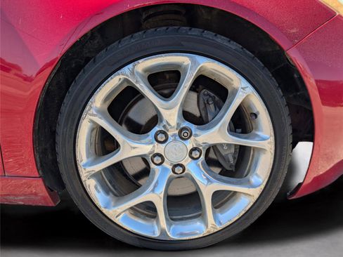 Used 2013 Buick Regal GS image 40