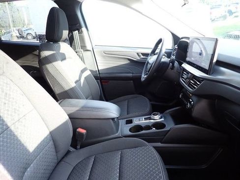 Certified 2024 Ford Escape Active w/ Tech Pack #1 AWD/4WD image 10