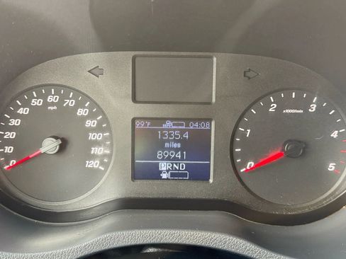 Used 2019 Mercedes-Benz Sprinter 144 image 21