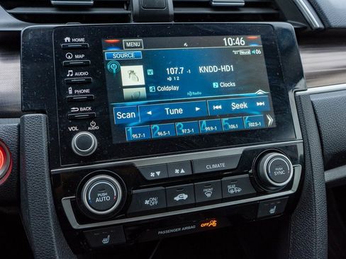 Certified 2019 Honda Civic Touring image 29