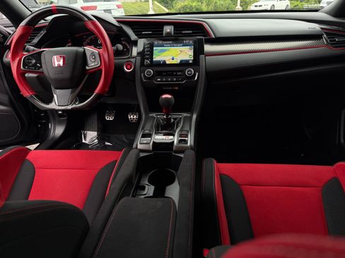Used 2017 Honda Civic Type R image 33