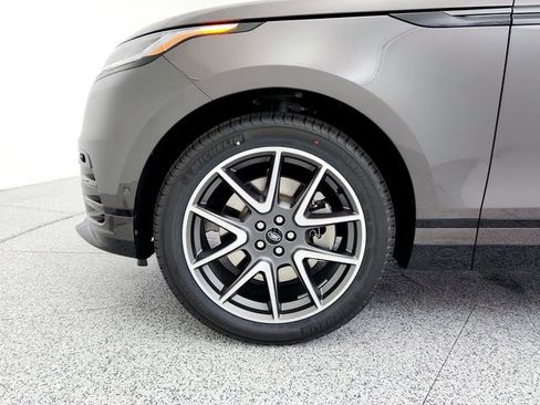 New 2026 Land Rover Range Rover Velar Dynamic SE image 28