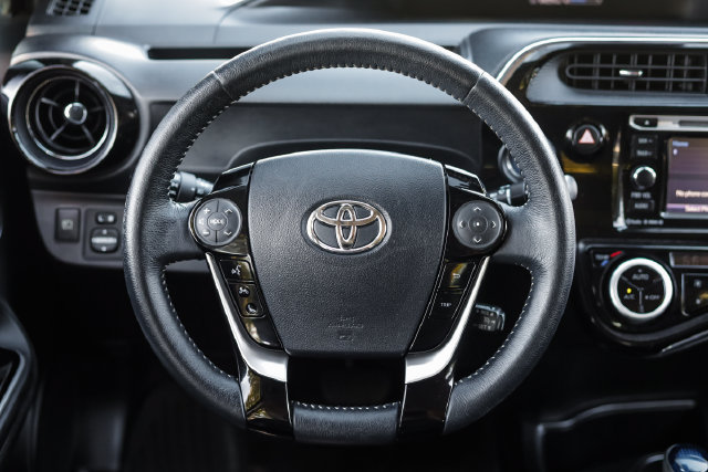 Used 2018 Toyota Prius C Four FWD image 27