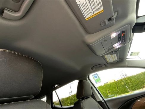 Used 2021 GMC Terrain SLE AWD/4WD image 15
