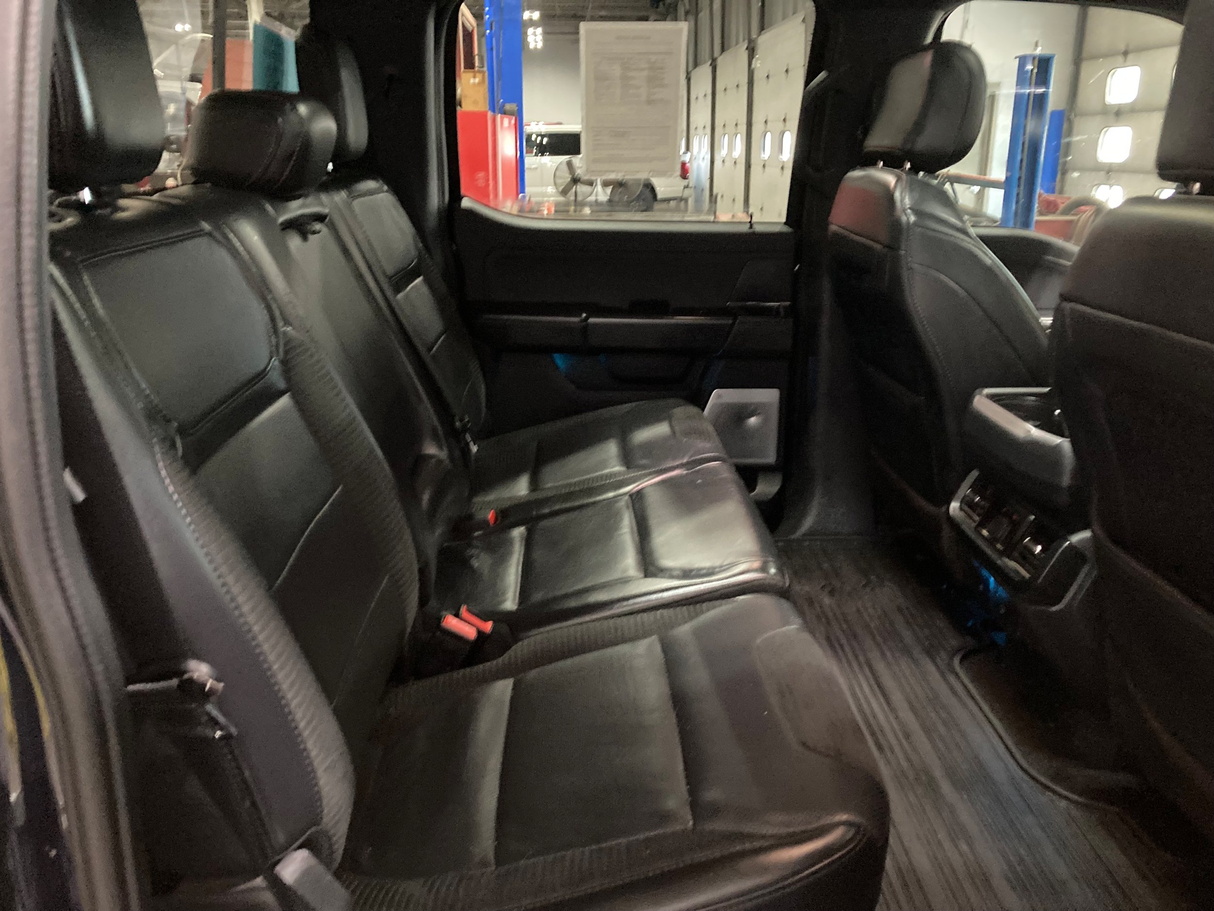 Used 2023 Ford F150 Raptor w/ Raptor 37 Performance Package AWD/4WD image 10