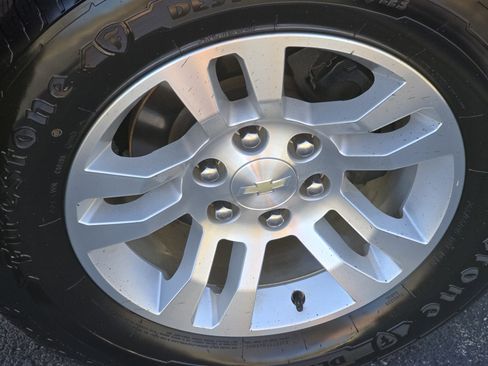 Used 2018 Chevrolet Silverado 1500 LTZ image 3