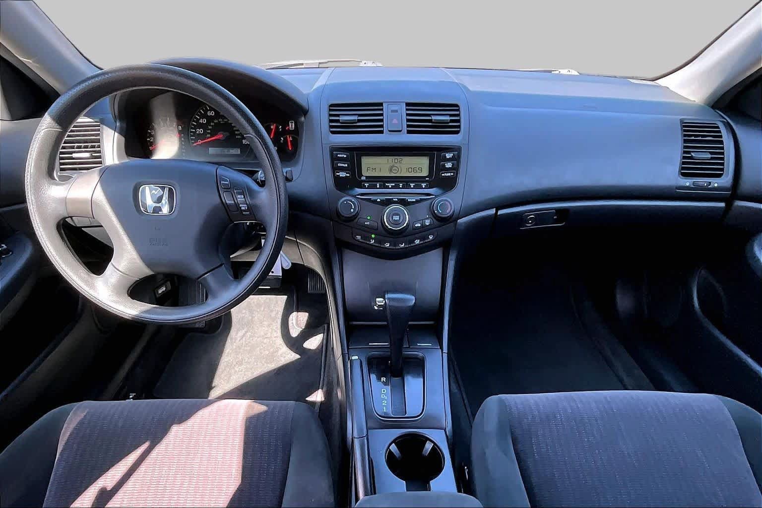 Used 2005 Honda Accord LX image 15