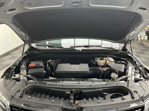 Certified 2024 Chevrolet Suburban RST w/ Luxury Package image 34