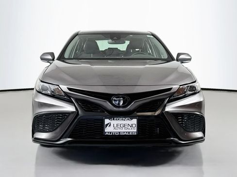 Used 2023 Toyota Camry SE w/ Convenience Package FWD image 2