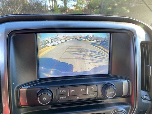 Used 2018 Chevrolet Silverado 1500 LTZ image 15