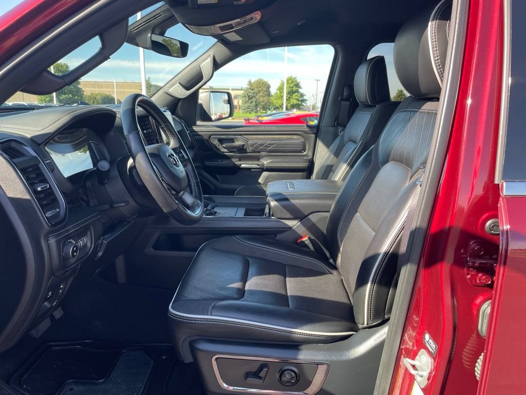 Used 2025 RAM 1500 Limited AWD/4WD image 20
